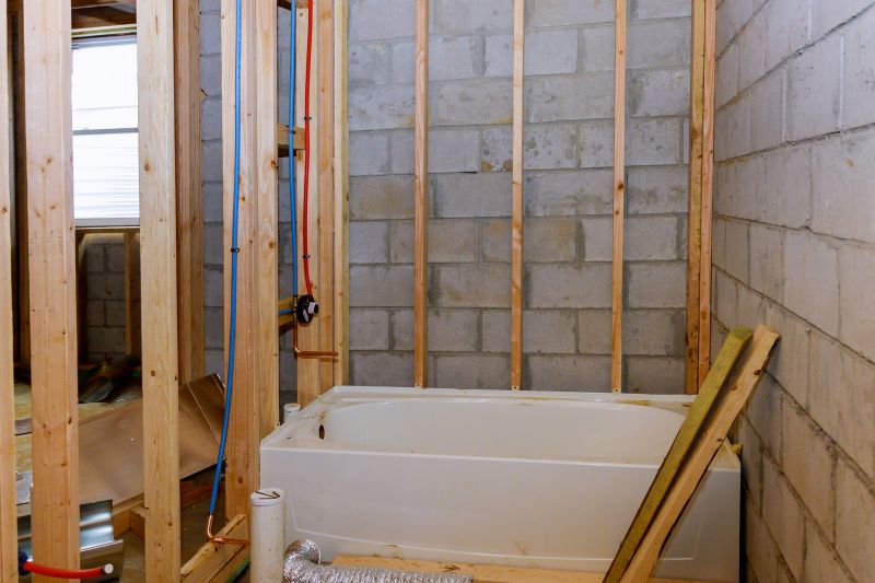 Top Bathtub Installation Companies in Monroe, OH